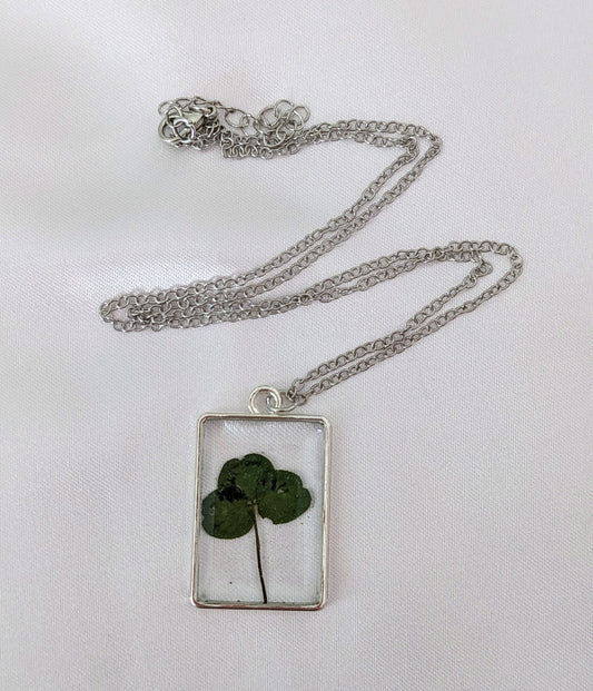 COLLIER TRÈFLE