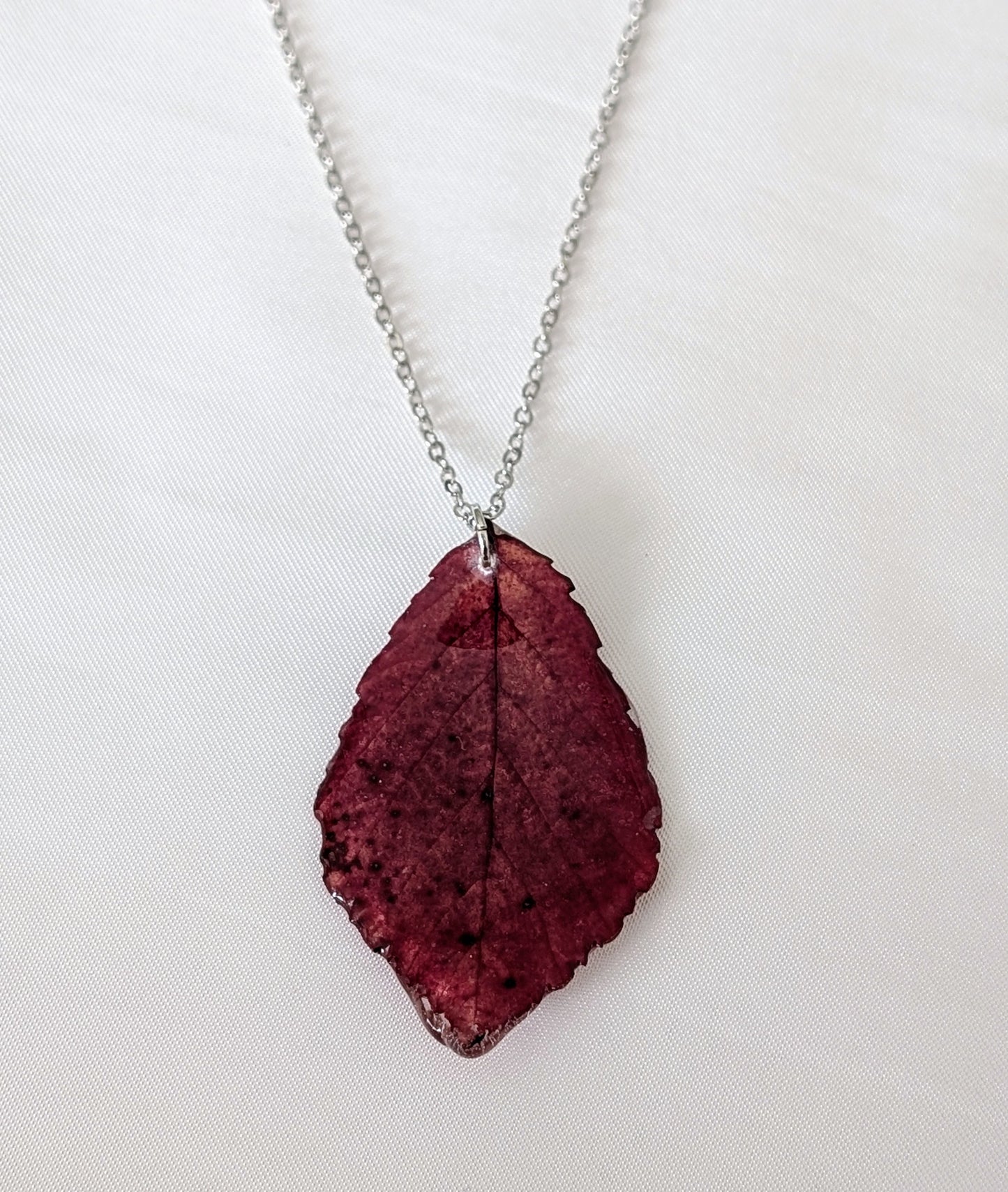 Collier Feuille