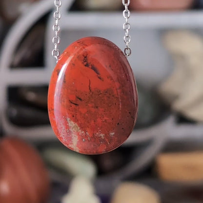 COLLIER JASPE ROUGE